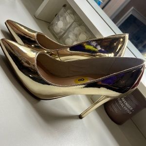 Gold Metallic